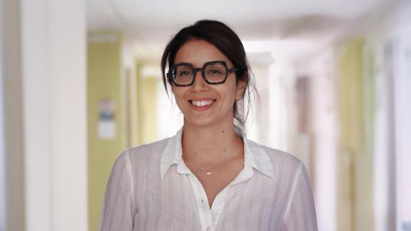 Portrait du Dr Sarah Dallel, Chef de service endocrinologie